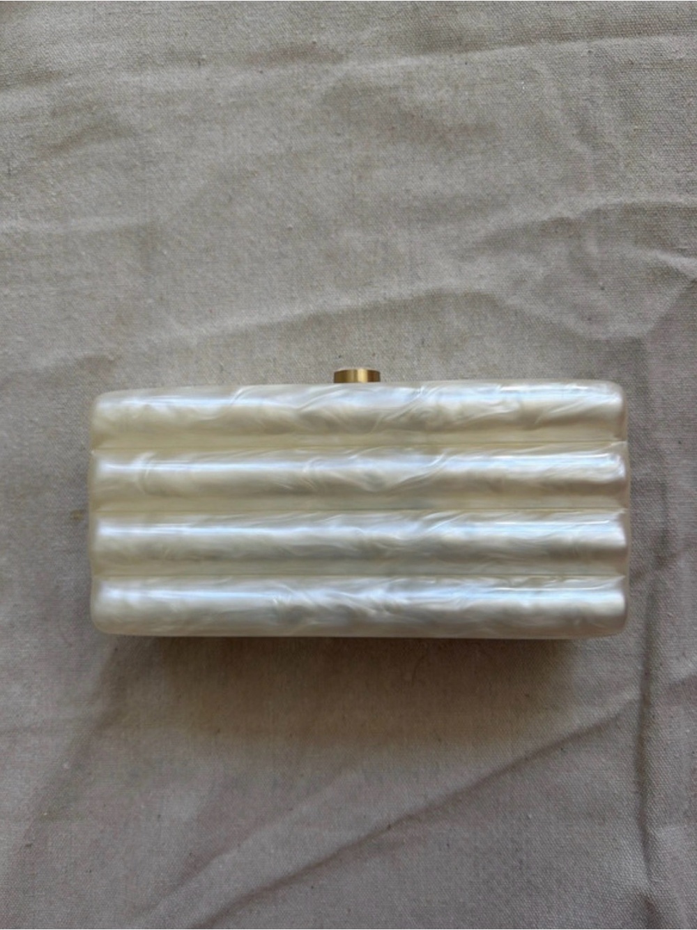 Cult Gaia Clutch